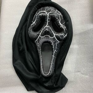 Scream 4 EERIE EMBERS SMOLDERING Ghost Face Mask Fun World 2015 RARE!